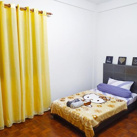 Victoria Homestay Sibu - Next To Shopping Complex & Large Car Park Area With Autogate Kültér fotó