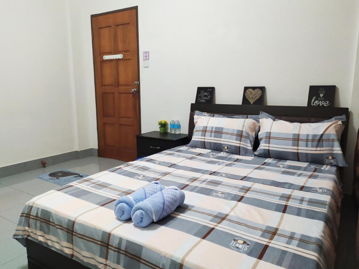 Victoria Homestay Sibu - Next To Shopping Complex & Large Car Park Area With Autogate Kültér fotó